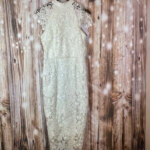 Paper Doll Ivory Lace Overlay Sheath Dress Sz  6